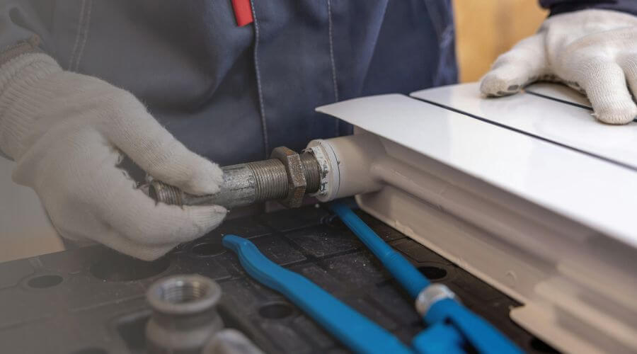 Professional water heater repair services in Moline, IL